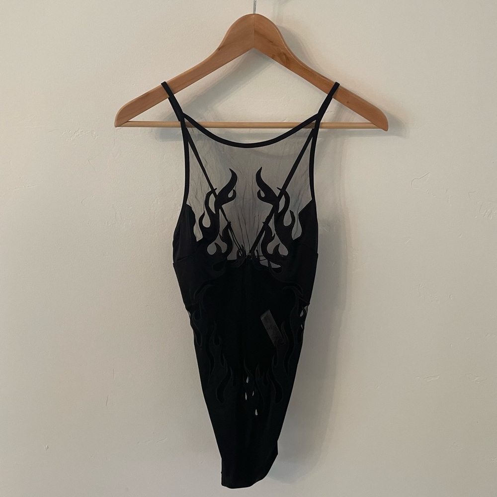 Thistle and Spire Smokin Mirrors bodysuit, black ***defect